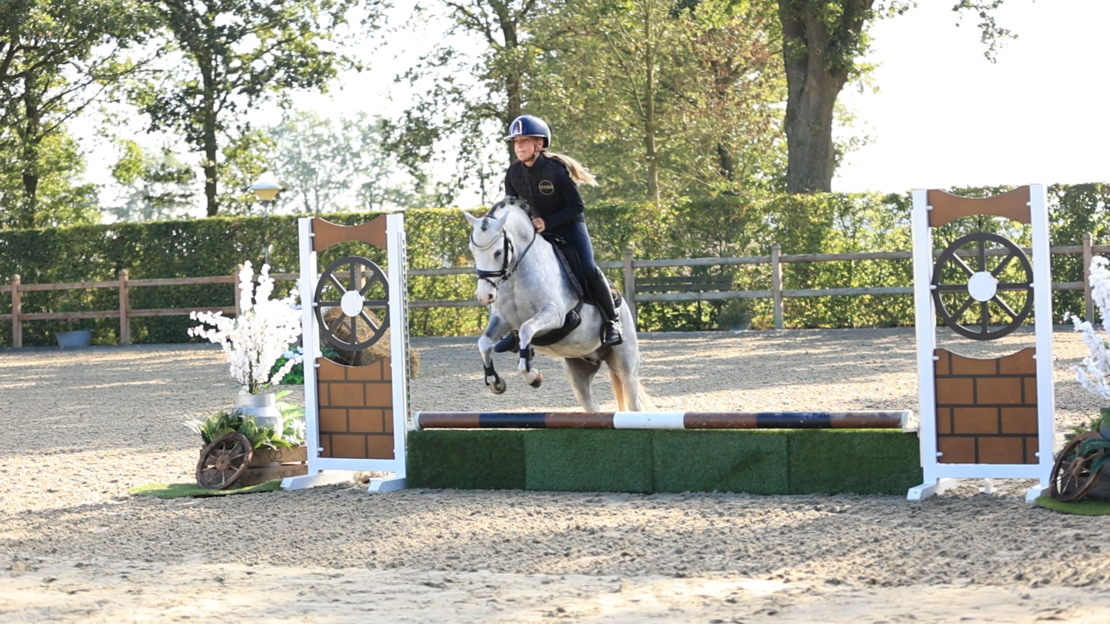 Ruiten A George - Image 2